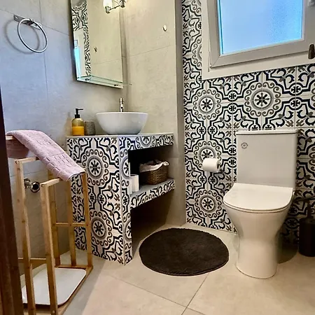 Modern Family Retreat Appartement