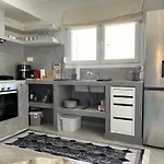 Modern Family Retreat Apartment Volos