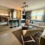 Modern Family Retreat Apartment