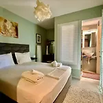Apartment Modern Family Retreat Volos