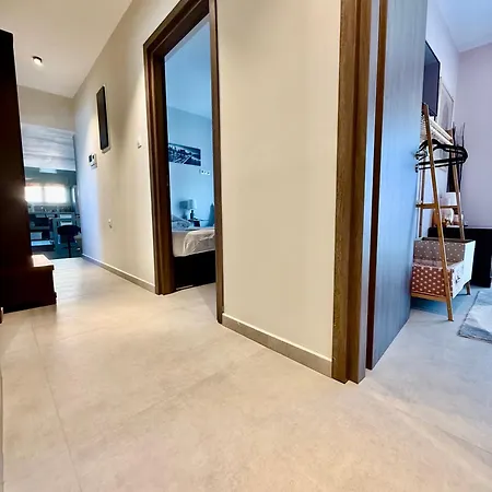 Апартаменты Modern Family Retreat Волос