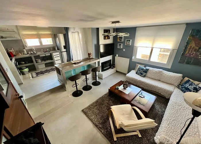 アパート Modern Family Retreat ヴォロス